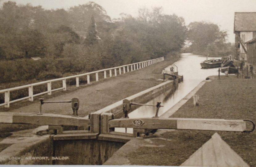 Black and white historical photograph of Meretown Lock when it was still in operation commercially